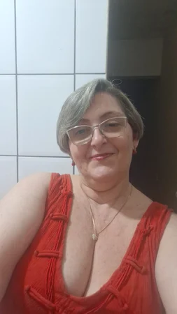 Patricia | Prazer e Conexão para Homens 45+ Massagista em