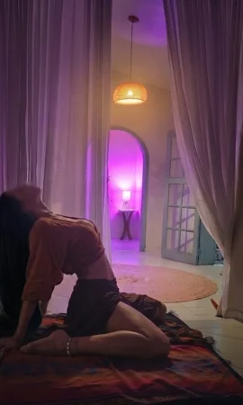 Amisha Nuru & Tantra em Sigilo Com Interação Total