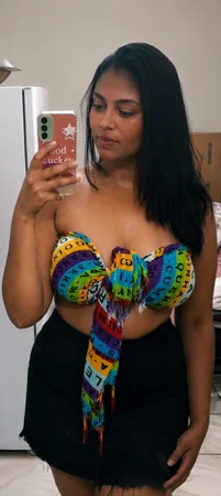 Ludmila. Em atendimento nesse domingo.