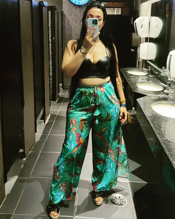 Maria Clara Massagem e Fetiche Super Discreta Massagem