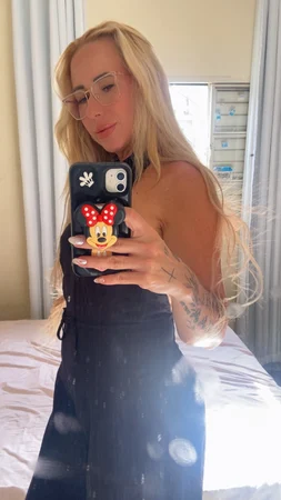 Lucy Luz do descanso ao prazer Nuru relaxante mix entre tantas outras.