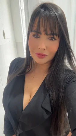 Júlia Miranda massagem tântrica, relaxante e Nuru