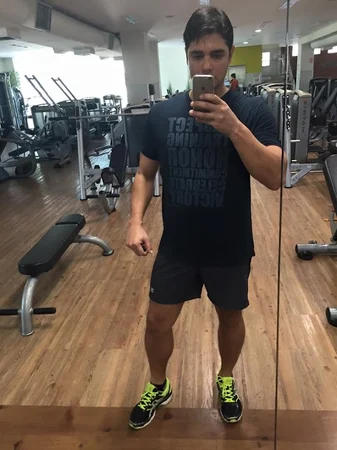 Guilherme BH Gato + apenas mulheres, se permita tenha seu momento Massagem tântrica