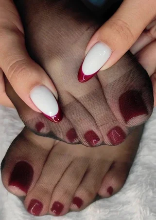 Karolyne massagens.. sinta o prazer através da minha mãos!! Massagem sensual em