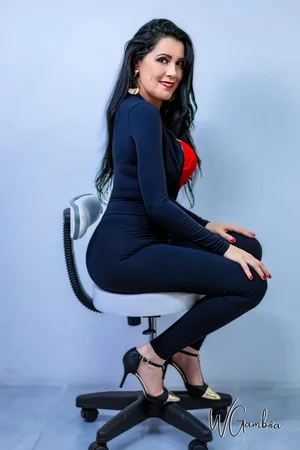 Meggy Terapeuta Mãos de Fada Massagem