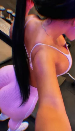 Bellah | Massagem Apaixonada por proporcionar momentos de relaxamento Massagem