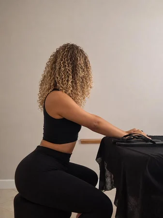 Giovanna | Massagem Relaxante | Atendimento personalizado