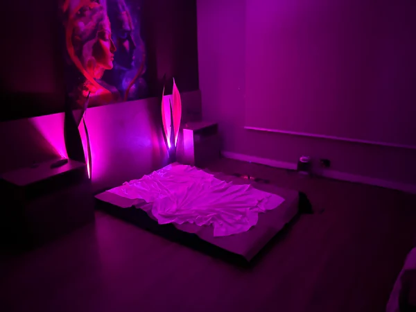 Yuri | Massagem para Mulheres | Bem Estar, Relaxamento Massagem sensual em