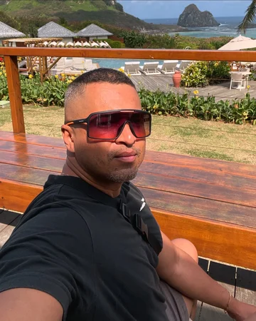 Marcos Massagem Terapeuta Corporal e Tântrico. Massagem