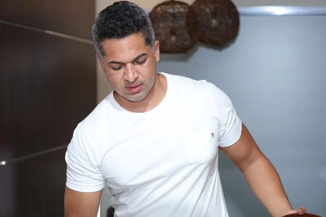 Marcos Massagem Terapeuta Corporal e Tântrico. Massagem