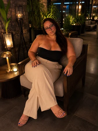 Gabriella — Massagem & Depilação | Seu momento de cuidado começa aqui Massagem sensual em