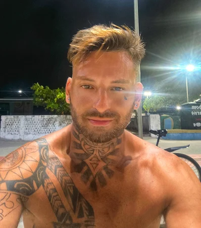 Donatello massagista Erótico | Desperte sua sensualidade!
