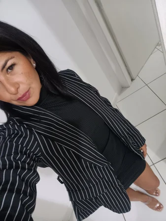 Bruna Massagista | Seu corpo pede uma pausa, sua mente também