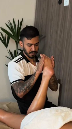Caio Brendo Terapeuta Corporal Atendimento Feminino Massagem