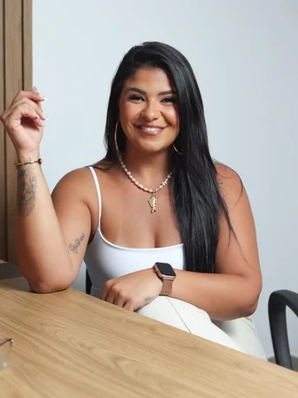 Ellen Massoterapeuta Atendimento Terapêutico e de Bem Esta Massagem