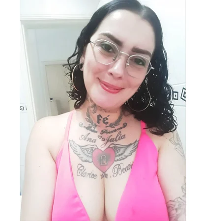 Sabrina terapeuta/ Nuru + tântrica Mãos de fada Massagem tântrica