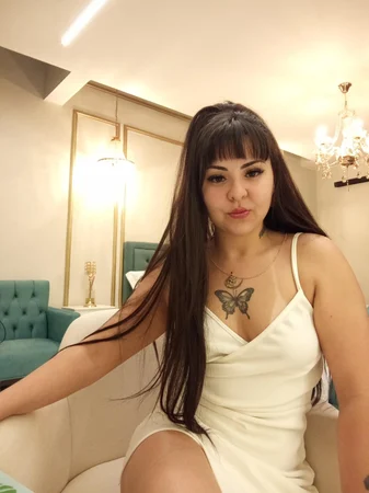 Amanda Charme discrição & requinte novamente em BSB Massagem nuru