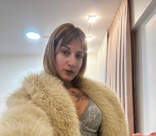 Sophie, massagem nuru e relaxante!!