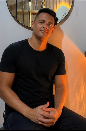 Terapeuta Bruno Massagem sensual