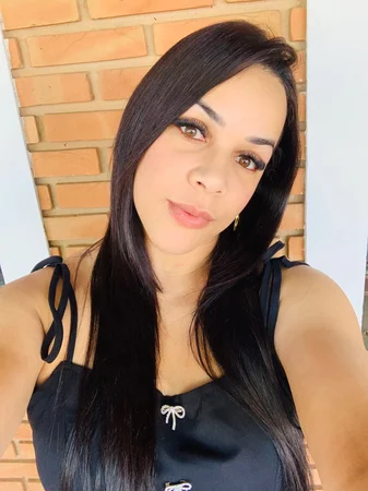 Milena Massagem sensual e nuru Massagem tântrica