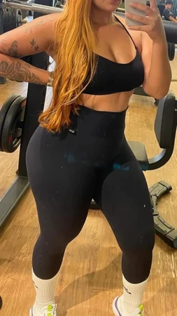 Selena Massoterapeuta, toque, presença e bem estar.