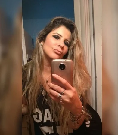 Mel Massagem Sensual e Relaxante – Toque de Bem Estar e Prazer