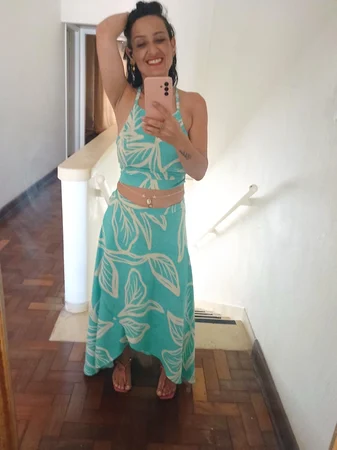 Jasmin, mãos de fada, entre o toque e o desejo, o tempo para! Massagem em