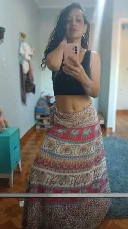 Jasmin, mãos de fada, entre o toque e o desejo, o tempo para! Massagem em