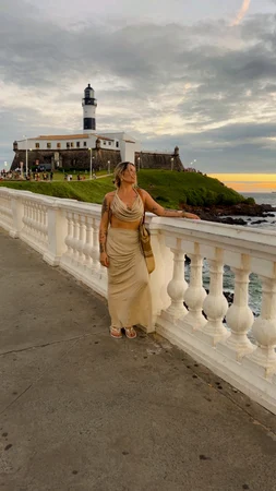 Barbara Sharon muito além da massagem Massagem tântrica em