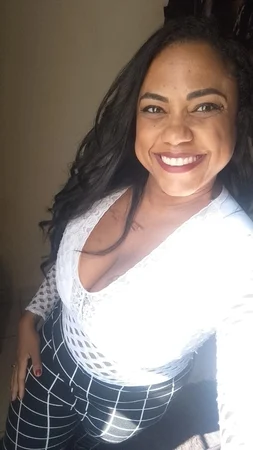 Suzane : Terapeuta Tântrica e Massagista Nuru e relaxante muscular Massagem em