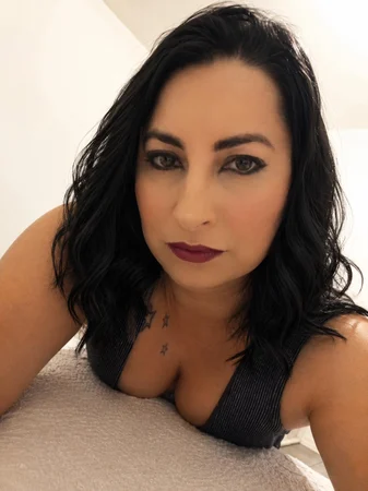 Leeh Terapêuta – Massagem tantrica e nru