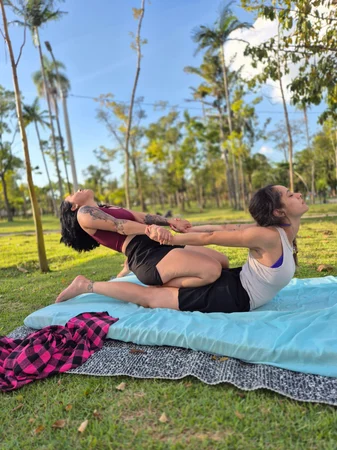 Atamares Terapeuta: PROFISSIONAL, INSTRUTORA TÂNTRICA E TAILANDESA. Massagem nuru