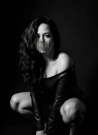 Júlia Guedes Massagem Tantrica ,Nuru e Vivência
